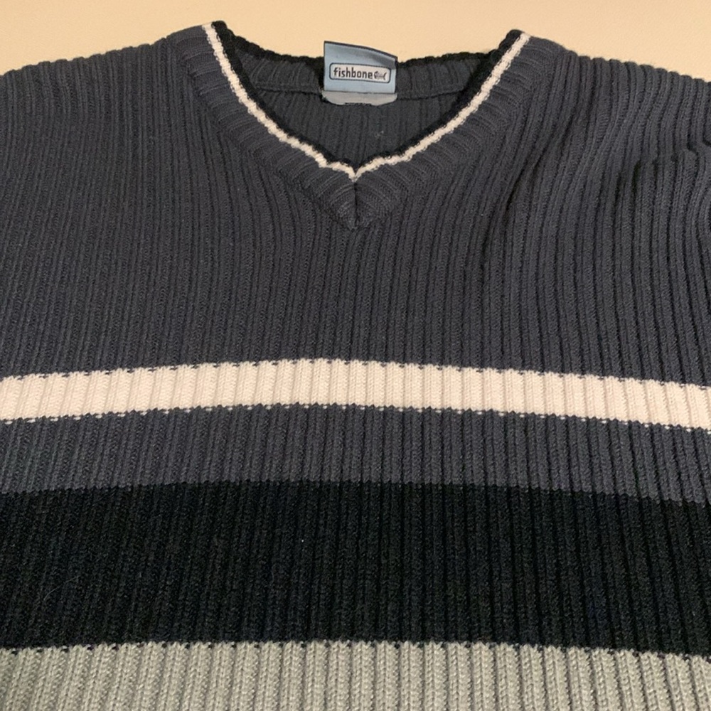 Fishbone Men’s Ribbed Knit Sweater - Picture 9 of 10